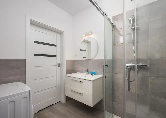 Dunikowskiego Comfy By Bookinghost *